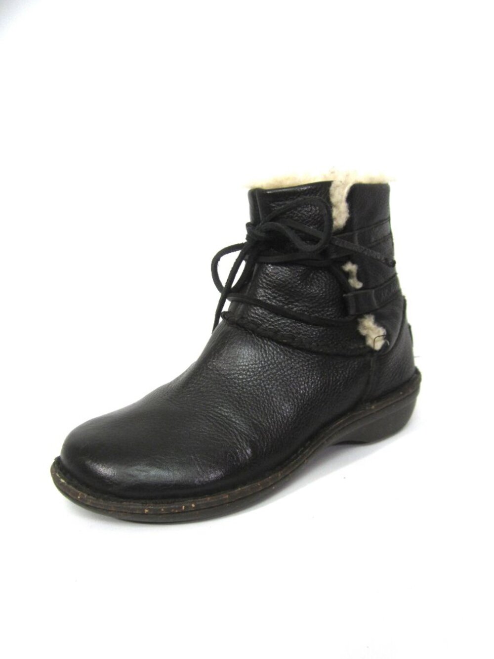 UGG Women's Size 9 Caspia Booties Ankle Boots Black Leather Sherpa Lining Lace